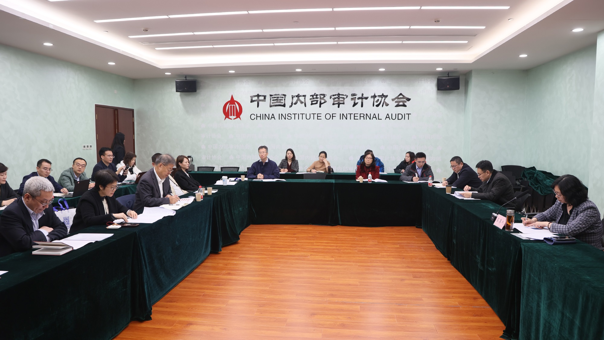 1731050394405028113.jpg 1731050394405028113.jpg