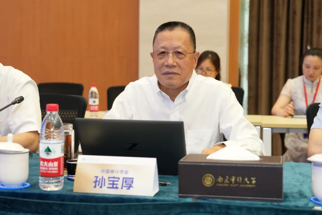 1752043799458085633.jpg 1752043799458085633.jpg