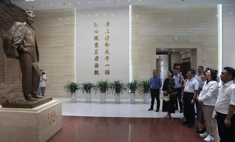 1754295894352056217.jpg 1754295894352056217.jpg